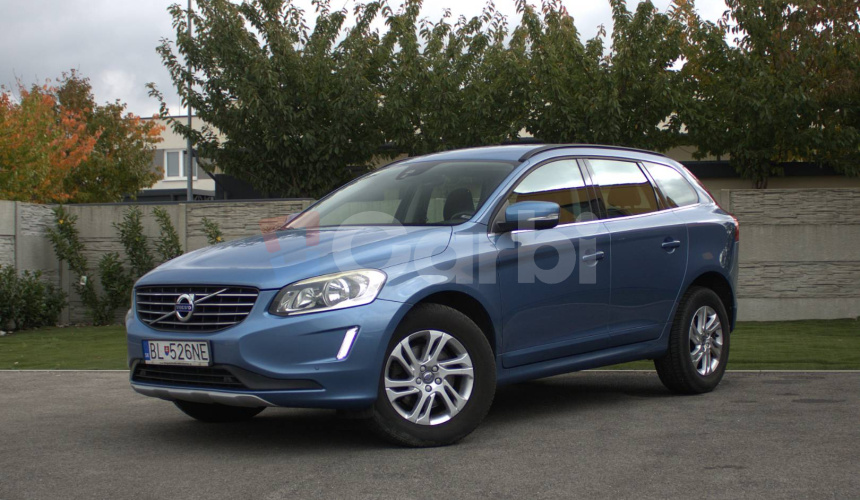 Volvo XC60 D3 2.0L Drive-E Momentum Geartronic