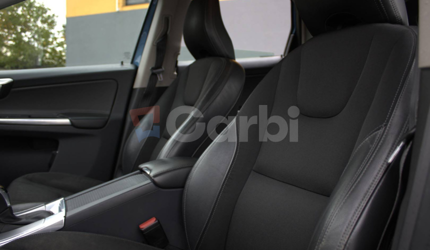 Volvo XC60 D3 2.0L Drive-E Momentum Geartronic