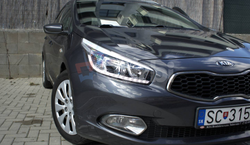 Kia Cee´d SW 1.6 CRDi LX/Silver