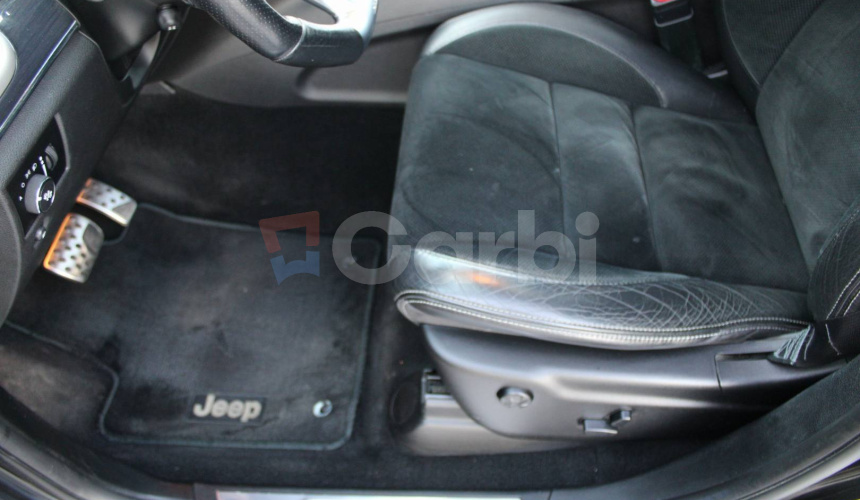 Jeep Grand Cherokee 6.4 V8 HEMI SRT