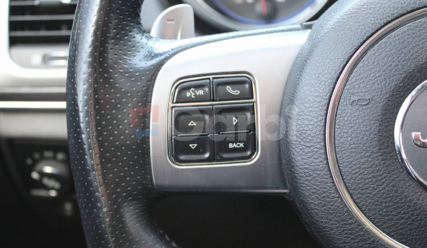 Jeep Grand Cherokee 6.4 V8 HEMI SRT