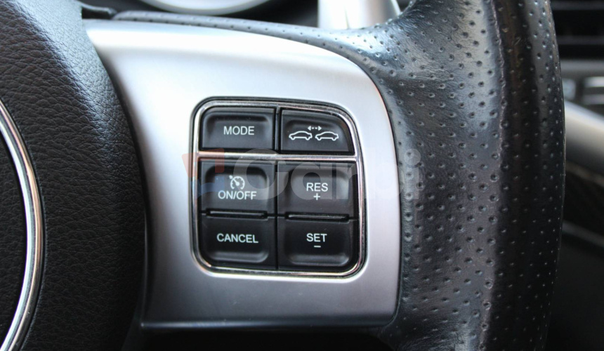 Jeep Grand Cherokee 6.4 V8 HEMI SRT