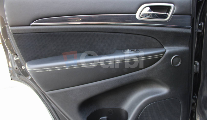 Jeep Grand Cherokee 6.4 V8 HEMI SRT