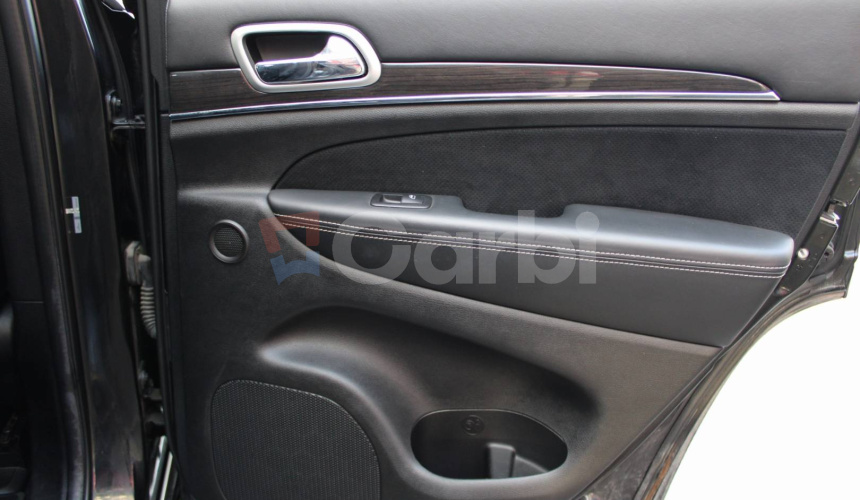 Jeep Grand Cherokee 6.4 V8 HEMI SRT