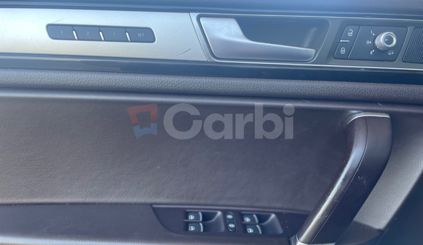 Volkswagen Touareg II 3.0 V6 TDI BMT 4MOTION