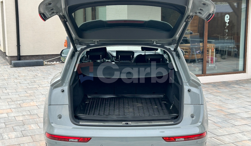 Audi Q5 50 2.0 TFSIe S line 4x4 plug in