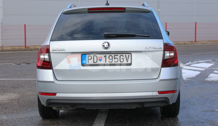 Škoda Octavia Combi 2.0 TDI 184k Ambition DSG 4x4