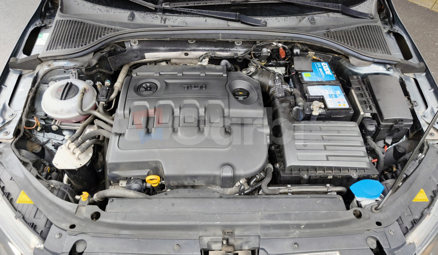 Škoda Octavia Combi 1.6 TDI DSG Ambition
