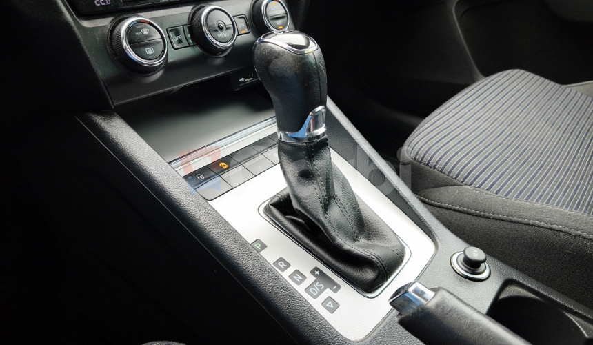 Škoda Octavia Combi 1.6 TDI DSG Ambition