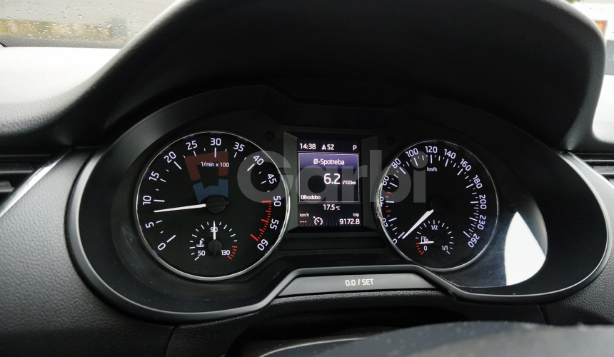 Škoda Octavia Combi 1.6 TDI DSG Ambition