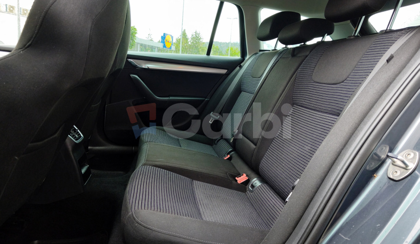 Škoda Octavia Combi 1.6 TDI DSG Ambition