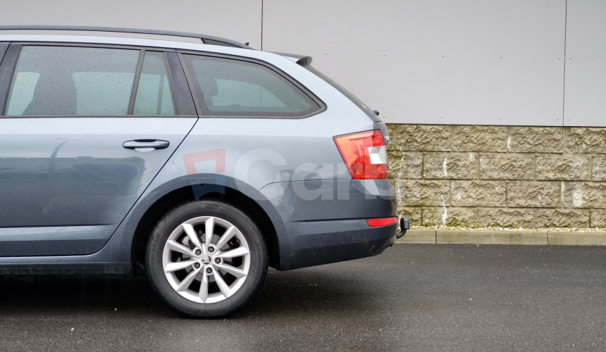 Škoda Octavia Combi 1.6 TDI DSG Ambition