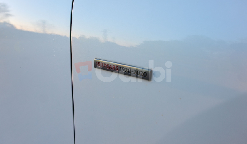 Mazda 3 2.0 SkyactivX Anniversary Edition 100th Luxury & Safety packet M6 Hybrid