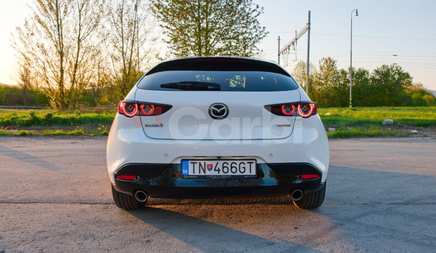 Mazda 3 2.0 SkyactivX Anniversary Edition 100th Luxury & Safety packet M6 Hybrid