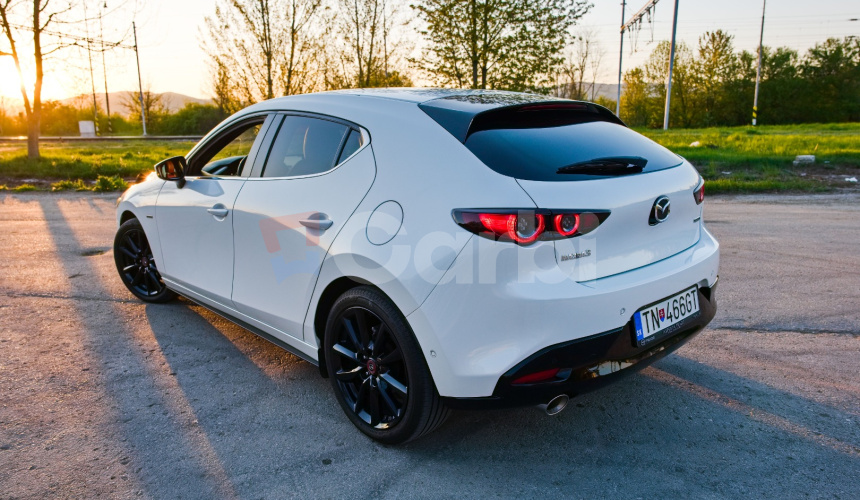 Mazda 3 2.0 SkyactivX Anniversary Edition 100th Luxury & Safety packet M6 Hybrid