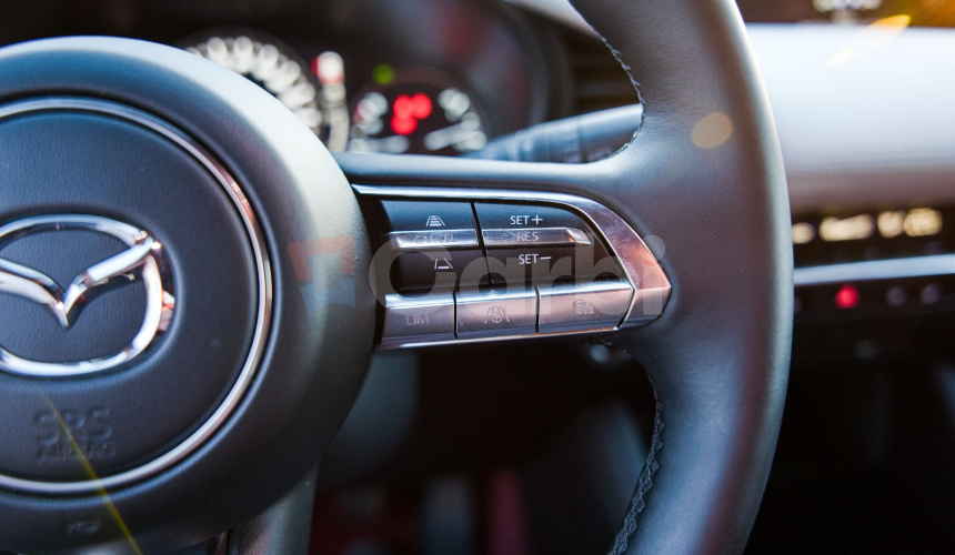 Mazda 3 2.0 SkyactivX Anniversary Edition 100th Luxury & Safety packet M6 Hybrid