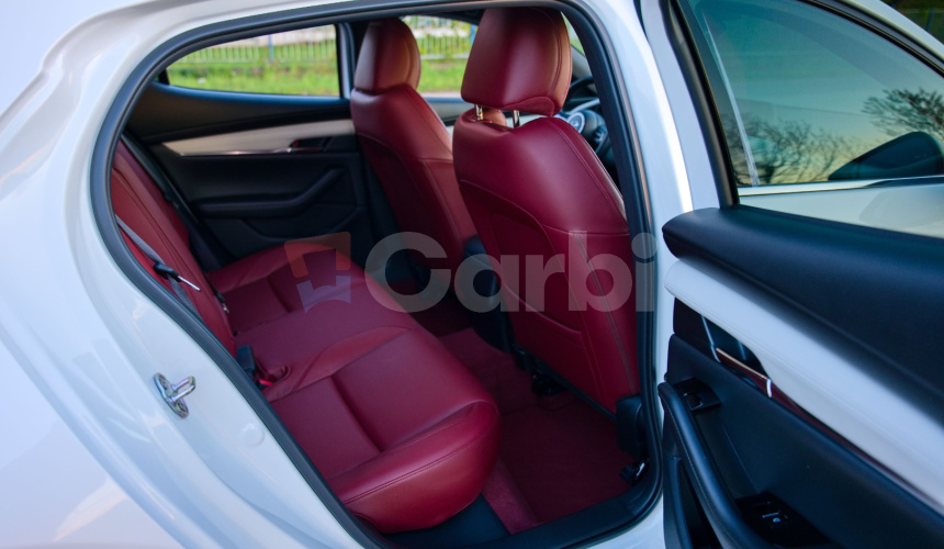 Mazda 3 2.0 SkyactivX Anniversary Edition 100th Luxury & Safety packet M6 Hybrid