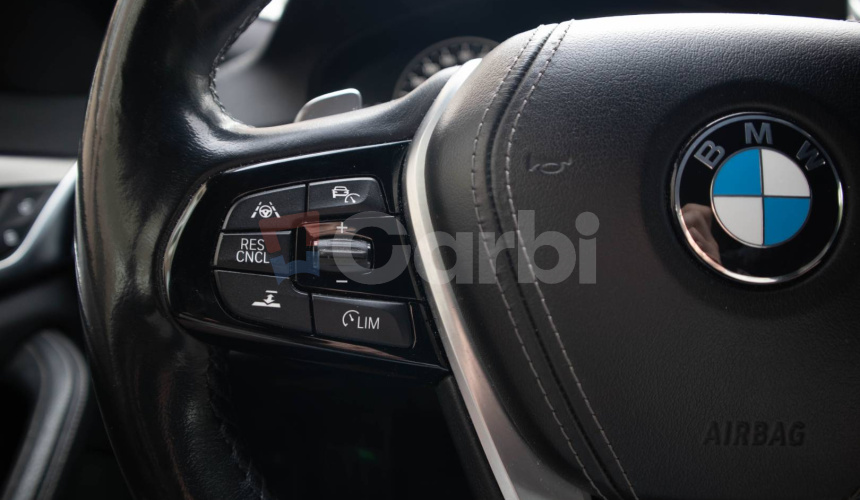 BMW Rad 5 530d xDrive A/T