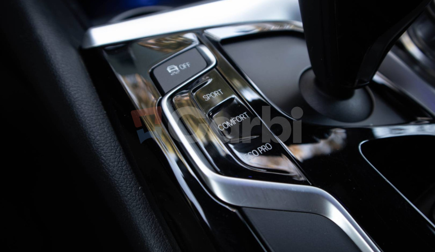 BMW Rad 5 530d xDrive A/T