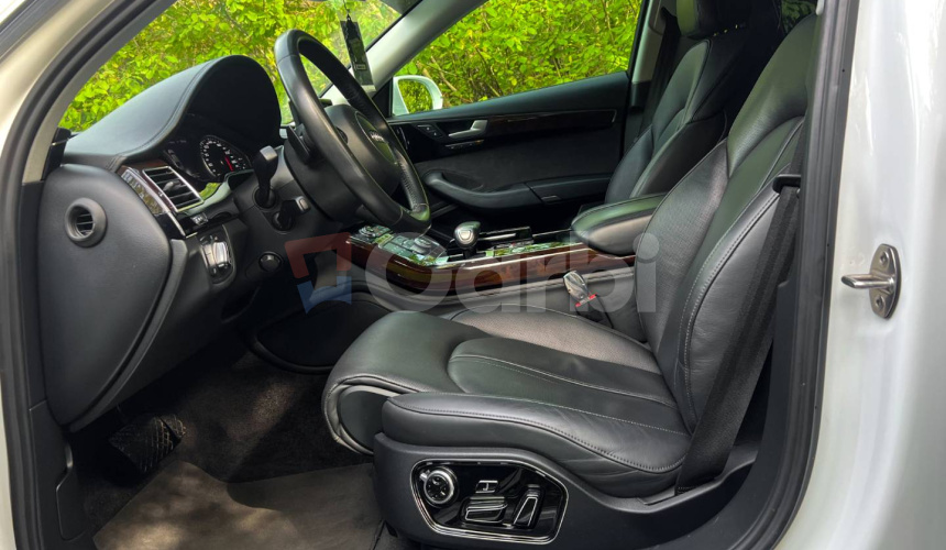 Audi A8 Long 4.2 TDI clean diesel V8 385k quattro tiptronic 8-st.