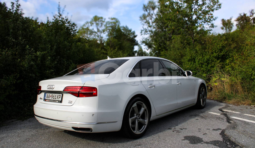 Audi A8 Long 4.2 TDI clean diesel V8 385k quattro tiptronic 8-st.