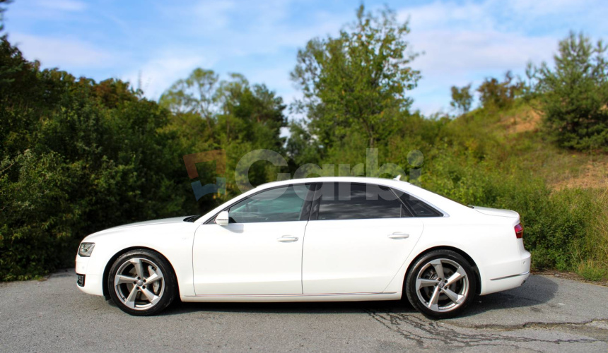 Audi A8 Long 4.2 TDI clean diesel V8 385k quattro tiptronic 8-st.