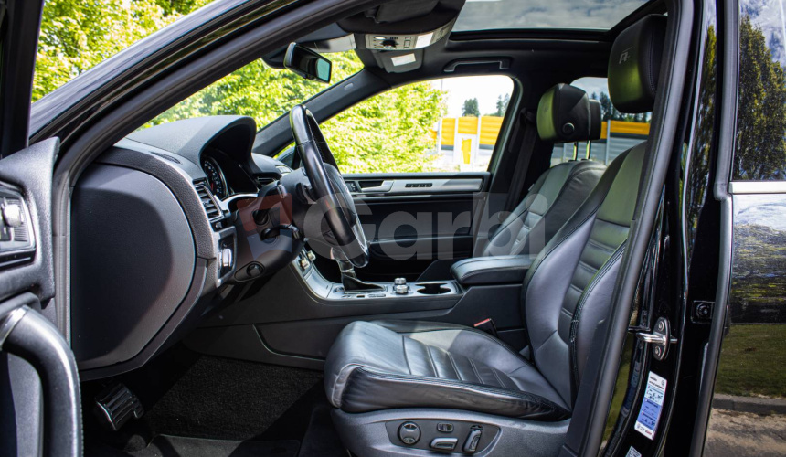 Volkswagen Touareg II 3.0 V6 TDI 4Motion R-line, Webasto, Pano, Vzduch, TOP Výbava, SK auto