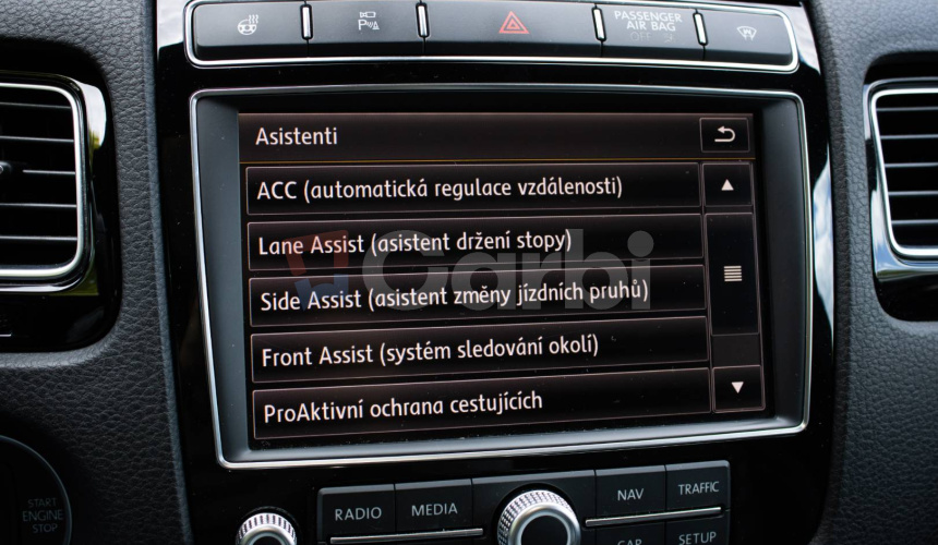 Volkswagen Touareg II 3.0 V6 TDI 4Motion R-line, Webasto, Pano, Vzduch, TOP Výbava, SK auto
