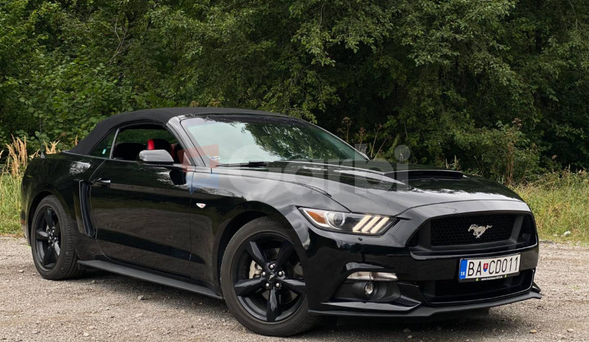 Ford Mustang Cabrio 3.7 V6 224kw