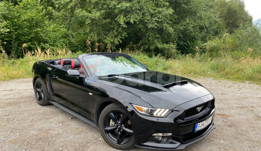 Ford Mustang Cabrio 3.7 V6 224kw