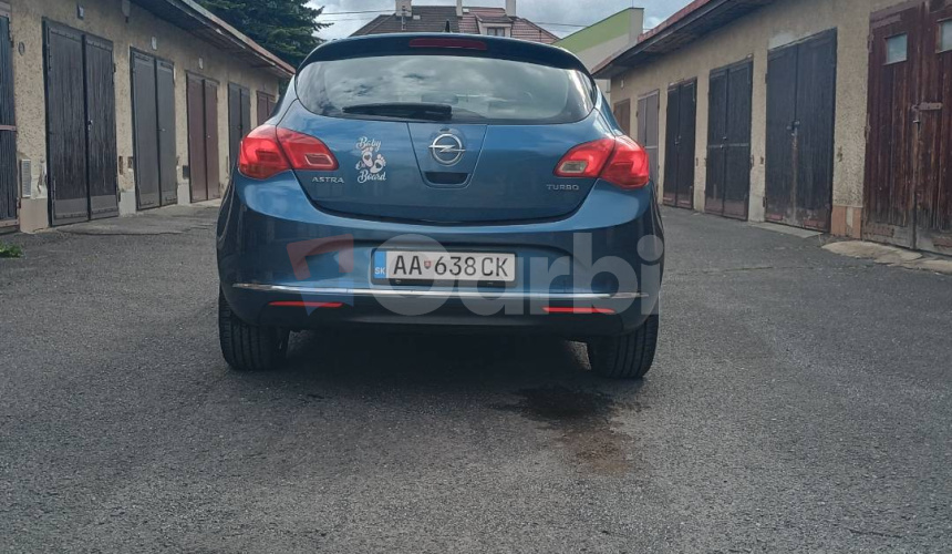 Opel Astra 1.4 Turbo 140k Enjoy