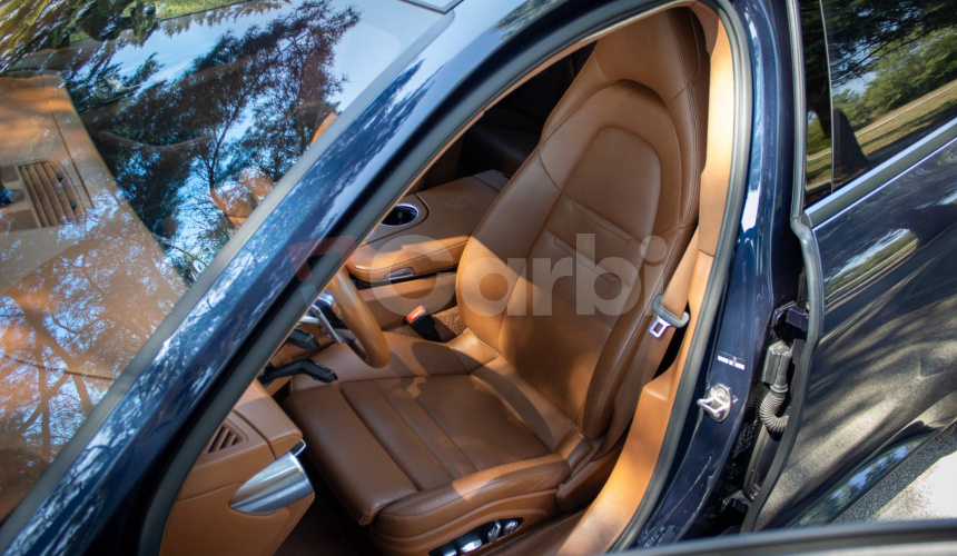 Porsche Panamera Sport Turismo 4 4x4 A/T E-Hybrid