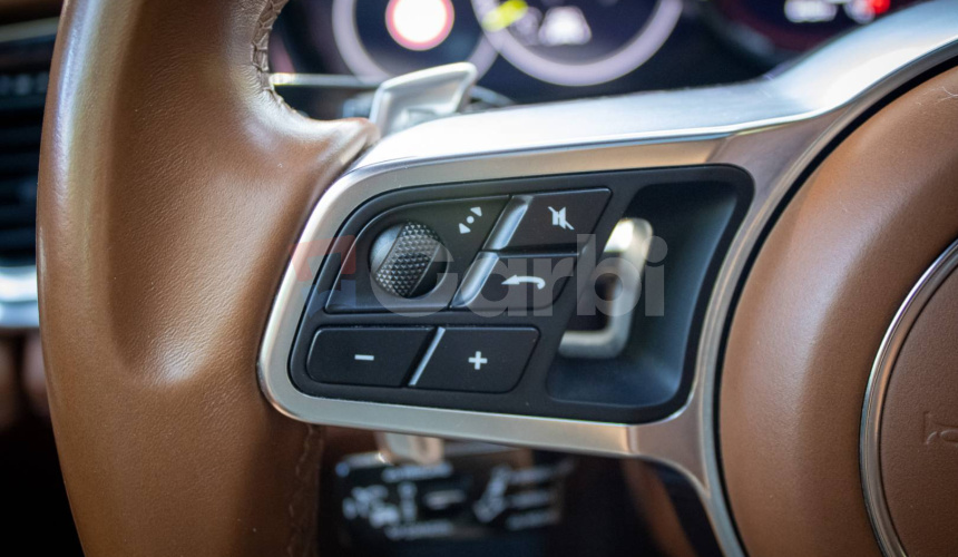 Porsche Panamera Sport Turismo 4 4x4 A/T E-Hybrid