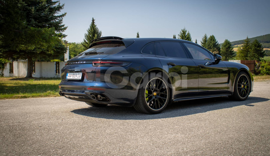 Porsche Panamera Sport Turismo 4 4x4 A/T E-Hybrid