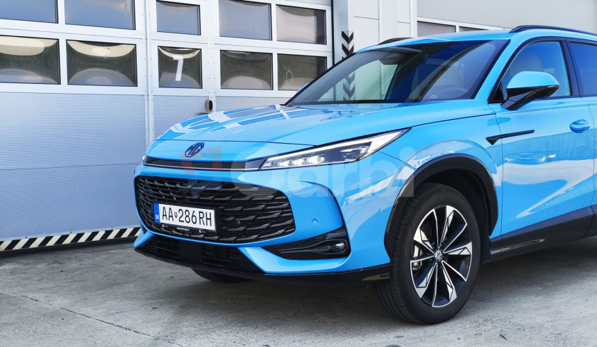 MG HS 1.6 TGI Exclusive Automat