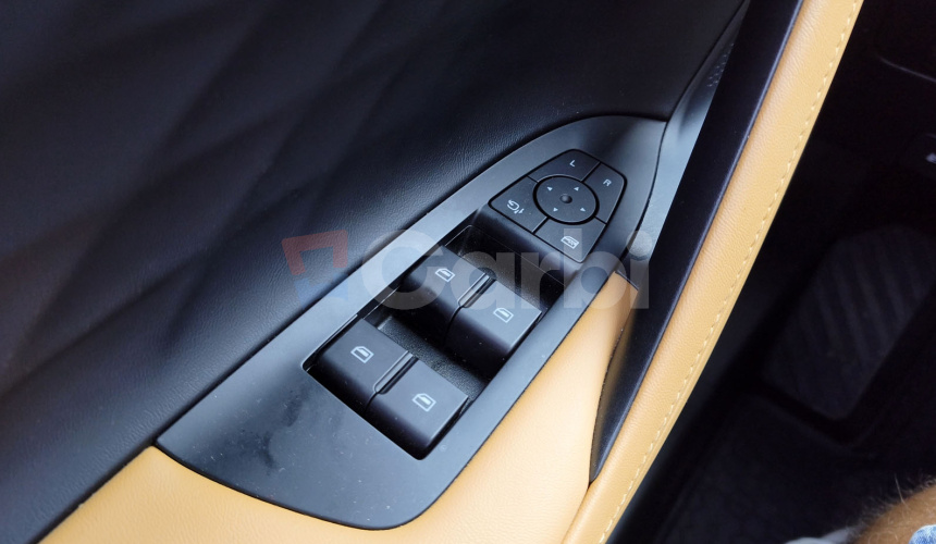 MG HS 1.6 TGI Exclusive Automat
