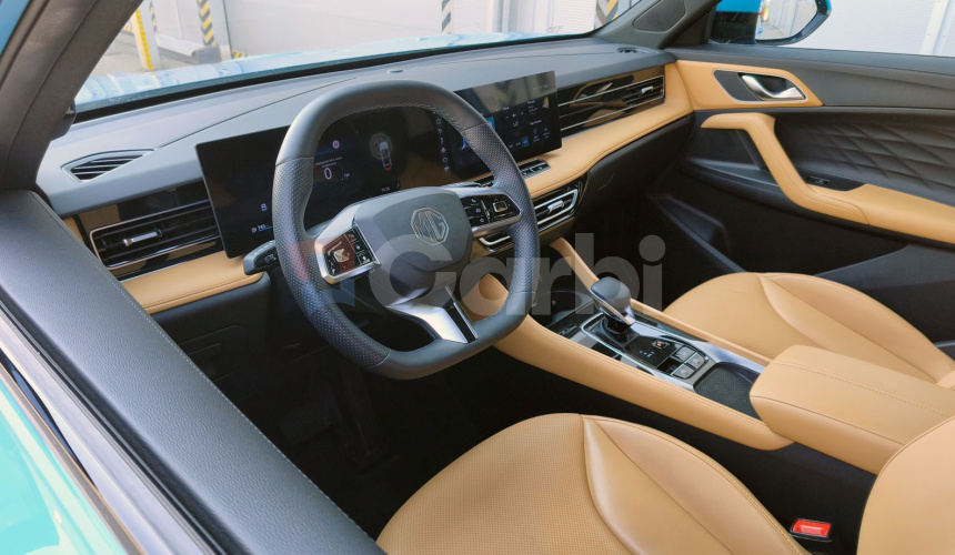 MG HS 1.6 TGI Exclusive Automat