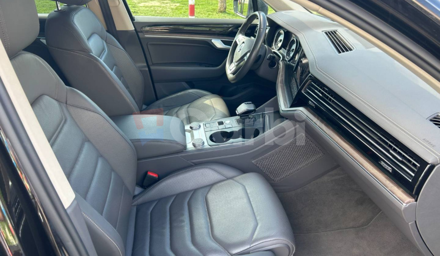 Volkswagen Touareg 3.0 V6 TDI SCR 4Motion Tiptronic