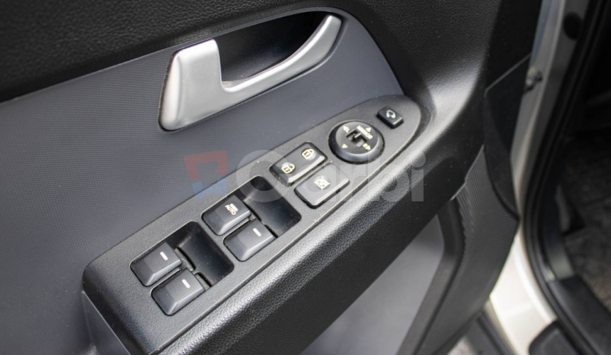 Kia Sportage 2.0 CRDi VGT 4WD LX