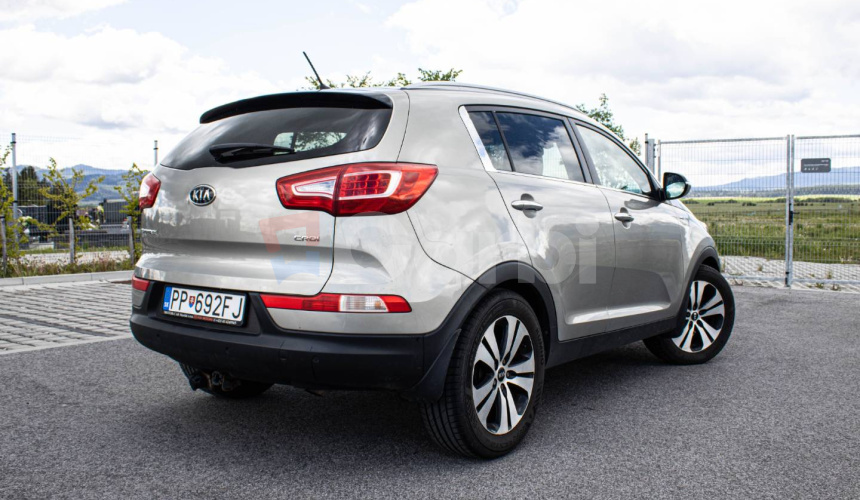 Kia Sportage 2.0 CRDi VGT 4WD LX