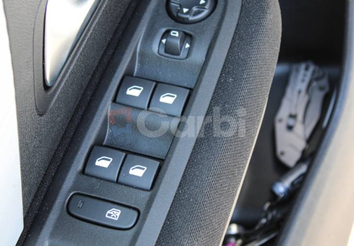 Citroën C4 X PureTech 100 S&S You!