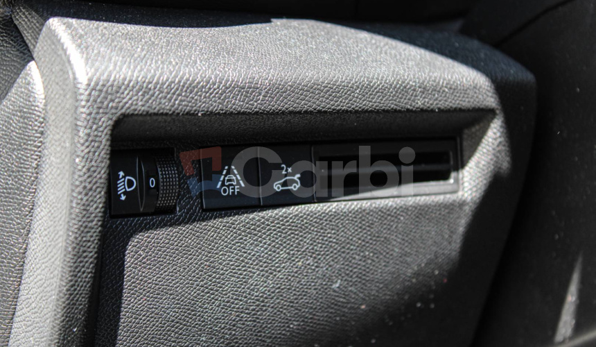 Citroën C4 X PureTech 100 S&S You!