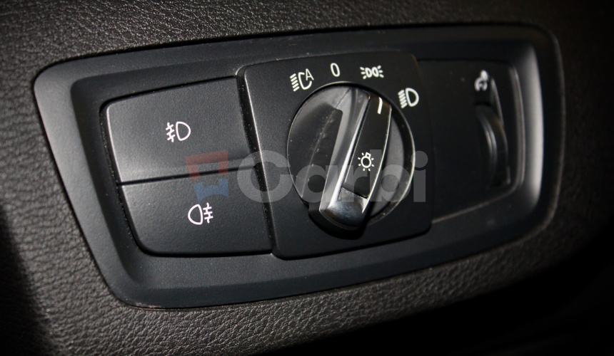 BMW X1 sDrive18d Sport Line 110 kW