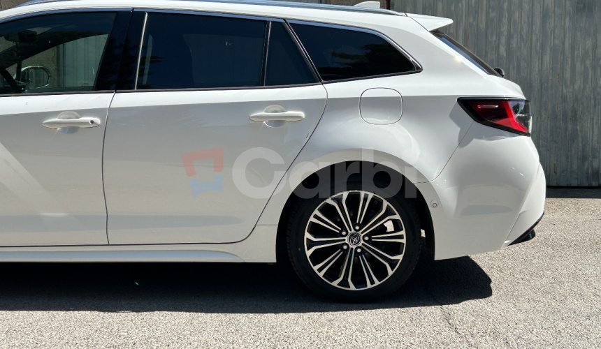 Toyota Corolla Combi 2.0 Hybrid