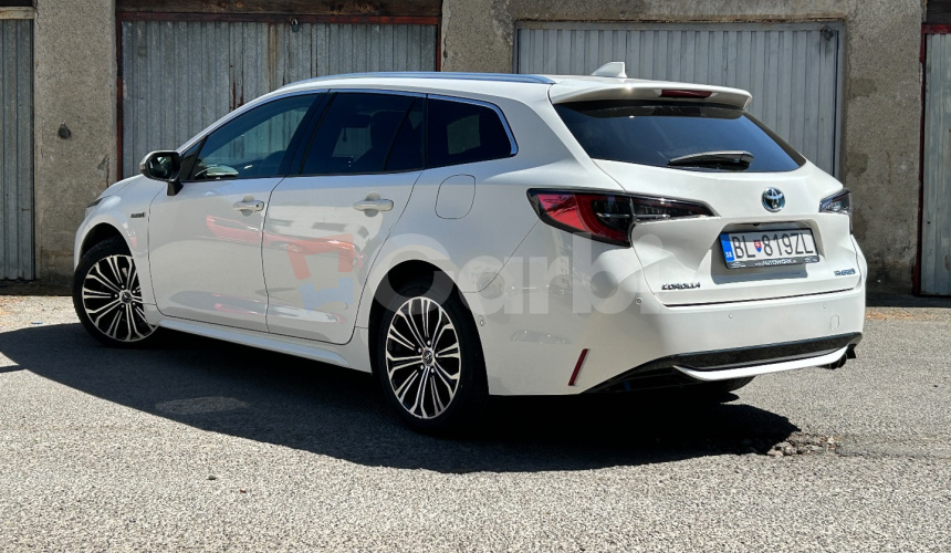 Toyota Corolla Combi 2.0 Hybrid