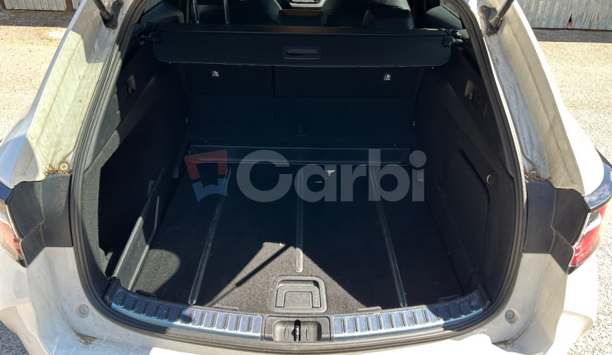 Toyota Corolla Combi 2.0 Hybrid