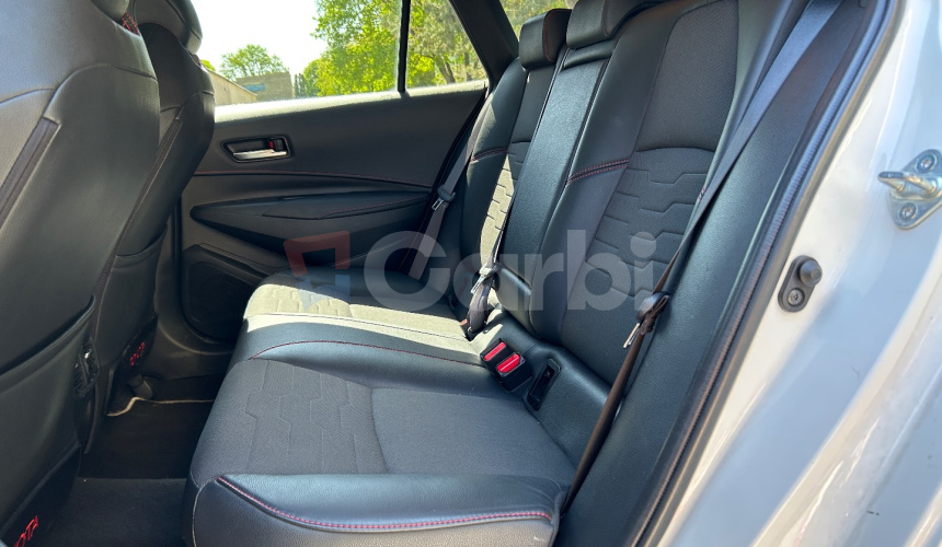 Toyota Corolla Combi 2.0 Hybrid