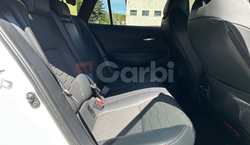 Toyota Corolla Combi 2.0 Hybrid