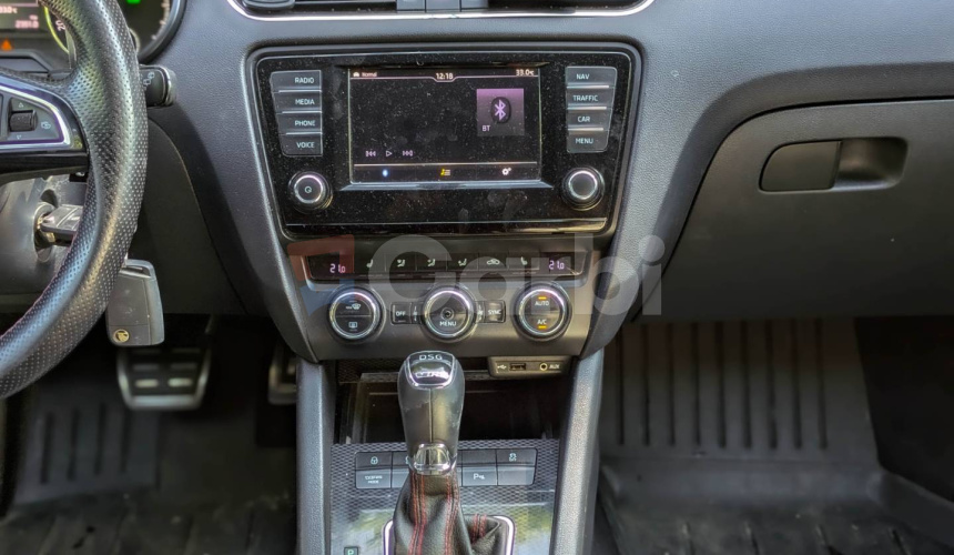 Škoda Octavia Combi 2.0 TDI DPF RS DSG