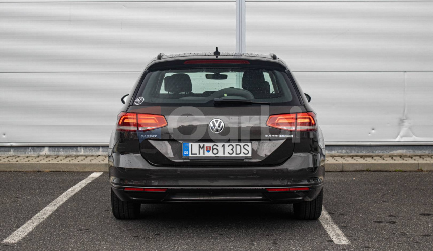 Volkswagen Passat Variant 2.0 TDI 110kW DSG Pôvodný lak